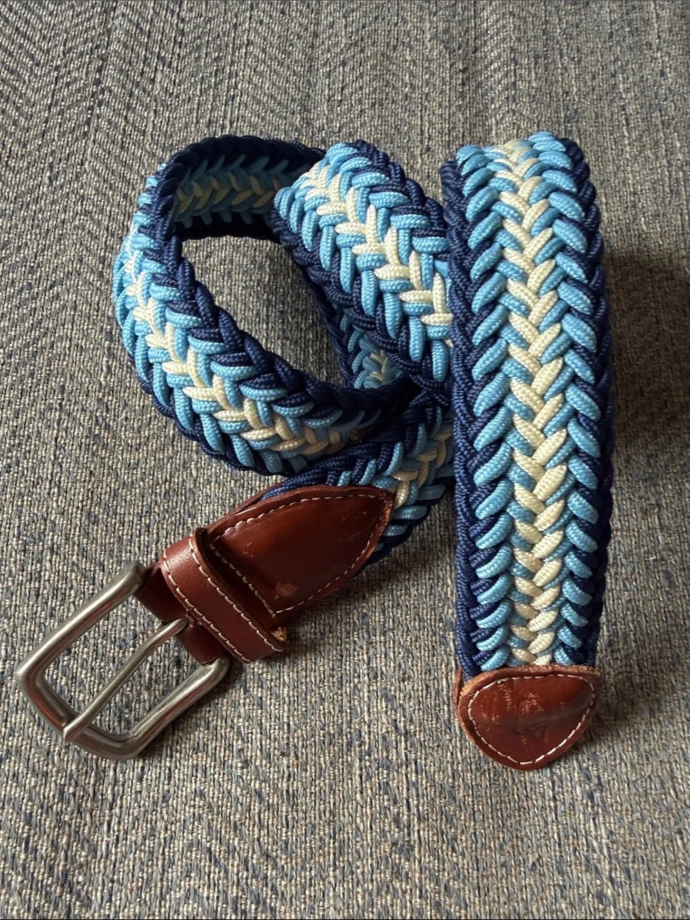 Vineyard Vines Men’s Blue/Light Braided Stretch Leather Belt Size: 30